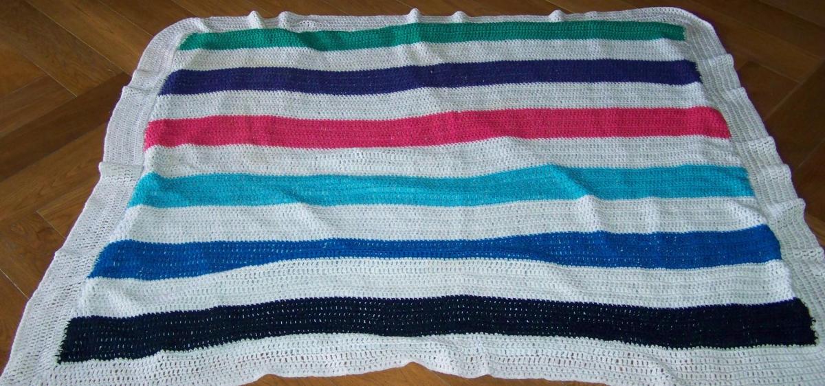Couvertures tricotees pour naissances mes 4 fils 10